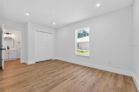 House in Mount Dora, Florida 2 bedrooms, 109.25 sq.m. № 1810589 - photo 27