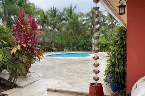 House in Homestead, Florida 4 bedrooms, 242.57 sq.m. № 2303638 - photo 19