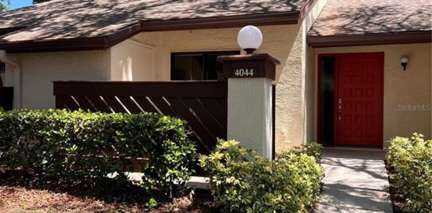 Casa en Palm Harbor, Florida 2 dormitorios, 104.05 m2 № 2198954