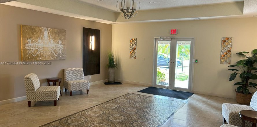 Condo à Hallandale Beach, Floride, 2 chambres № 1985240