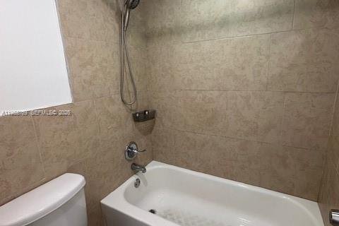 Appartement à louer à Miami, Floride: 1 chambre, 66.89 m2 № 2009565 - photo 10