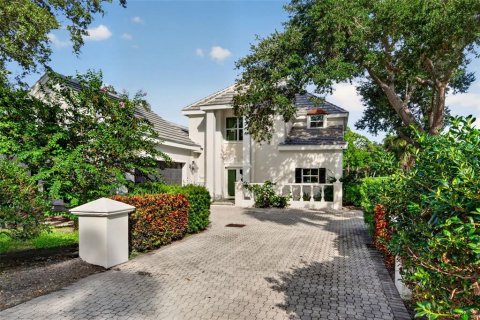 House in Osprey, Florida 3 bedrooms, 240.71 sq.m. № 2337322