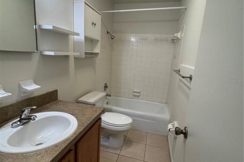 Apartamento en alquiler en Clermont, Florida, 2 dormitorios, 75.44 m2 № 1915684 - foto 20
