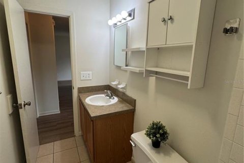 Apartamento en alquiler en Clermont, Florida, 2 dormitorios, 75.44 m2 № 1915684 - foto 16