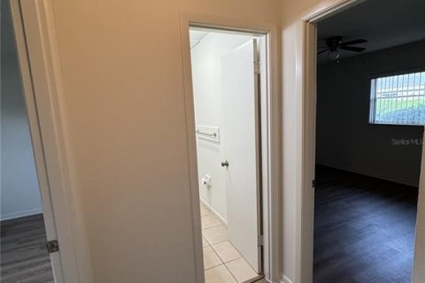 Apartamento en alquiler en Clermont, Florida, 2 dormitorios, 75.44 m2 № 1915684 - foto 14