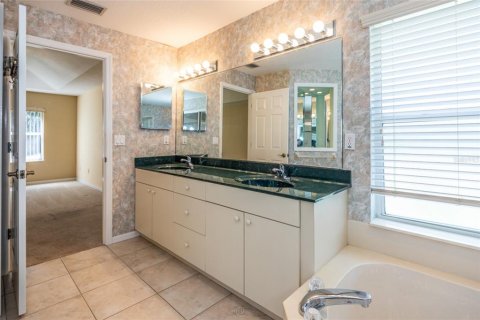 Villa ou maison à vendre à Ormond Beach, Floride: 3 chambres, 175.4 m2 № 2398534 - photo 19