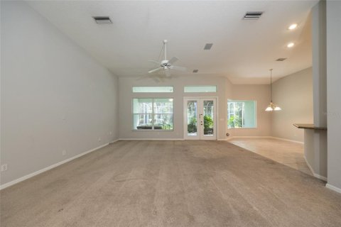 Villa ou maison à vendre à Ormond Beach, Floride: 3 chambres, 175.4 m2 № 2398534 - photo 5