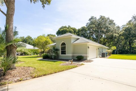 Villa ou maison à vendre à Ormond Beach, Floride: 3 chambres, 175.4 m2 № 2398534 - photo 9
