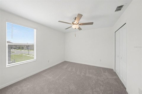 Villa ou maison à vendre à Zephyrhills, Floride: 5 chambres, 221.94 m2 № 2398850 - photo 25