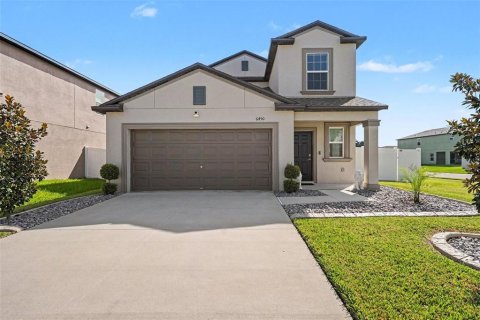 Villa ou maison à vendre à Zephyrhills, Floride: 5 chambres, 221.94 m2 № 2398850 - photo 2