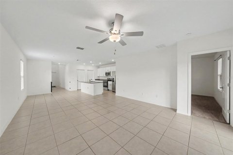Villa ou maison à vendre à Zephyrhills, Floride: 5 chambres, 221.94 m2 № 2398850 - photo 6