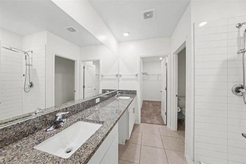 Villa ou maison à vendre à Zephyrhills, Floride: 5 chambres, 221.94 m2 № 2398850 - photo 17