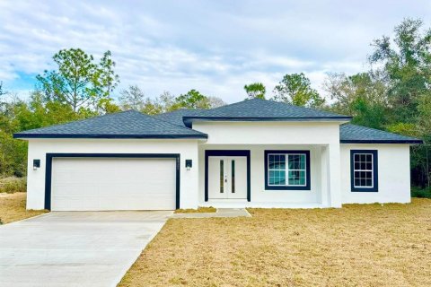 Villa ou maison à vendre à Citrus Springs, Floride: 3 chambres, 142.05 m2 № 1723619 - photo 1
