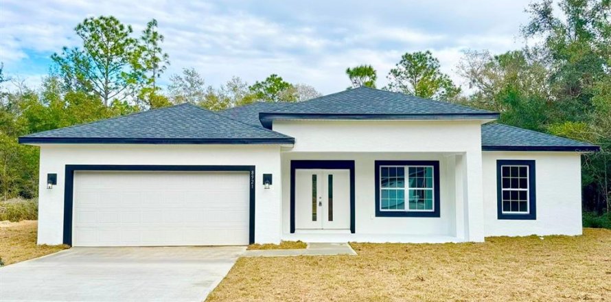 Villa ou maison à Citrus Springs, Floride 3 chambres, 142.05 m2 № 1723619