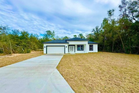 Villa ou maison à vendre à Citrus Springs, Floride: 3 chambres, 142.05 m2 № 1723619 - photo 2