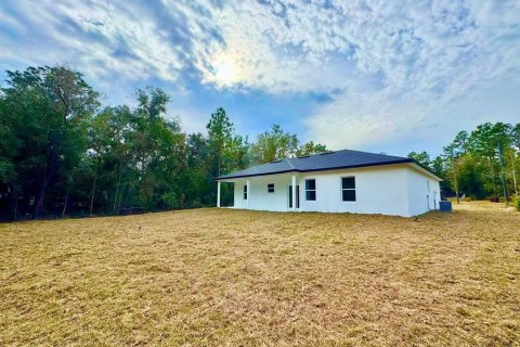 Villa ou maison à vendre à Citrus Springs, Floride: 3 chambres, 142.05 m2 № 1723619 - photo 8