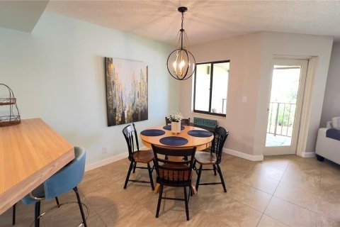 Condo in Tierra Verde, Florida, 1 bedroom  № 2148906 - photo 18