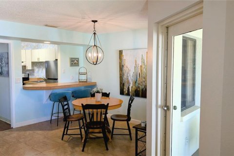Condo in Tierra Verde, Florida, 1 bedroom  № 2148906 - photo 25