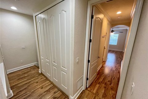 Townhouse in Oviedo, Florida 3 bedrooms, 162.86 sq.m. № 1915937 - photo 19