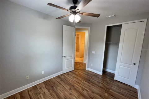 Townhouse in Oviedo, Florida 3 bedrooms, 162.86 sq.m. № 1915937 - photo 30
