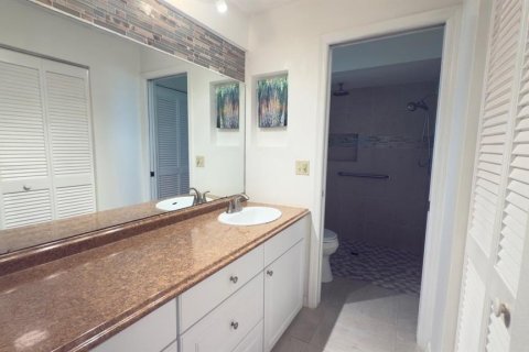 Casa en alquiler en Sarasota, Florida, 2 dormitorios, 135.27 m2 № 1848442 - foto 10