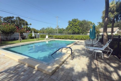 Casa en alquiler en Sarasota, Florida, 2 dormitorios, 135.27 m2 № 1848442 - foto 22