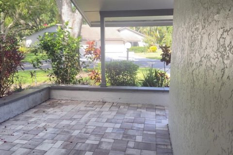 Casa en alquiler en Sarasota, Florida, 2 dormitorios, 135.27 m2 № 1848442 - foto 3