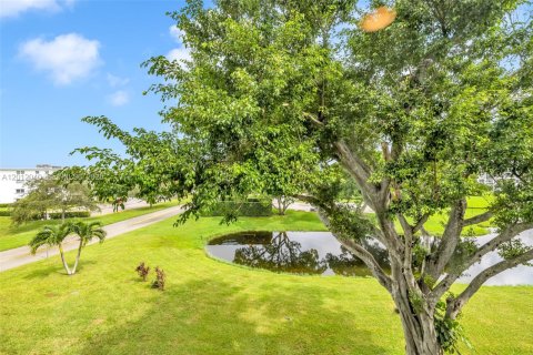 Condominio en alquiler en Deerfield Beach, Florida, 2 dormitorios, 79.9 m2 № 2075748 - foto 16
