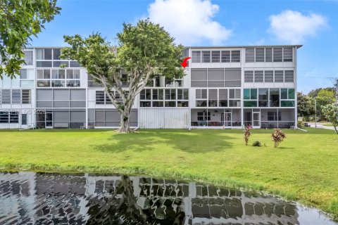 Condominio en alquiler en Deerfield Beach, Florida, 2 dormitorios, 79.9 m2 № 2075748 - foto 29