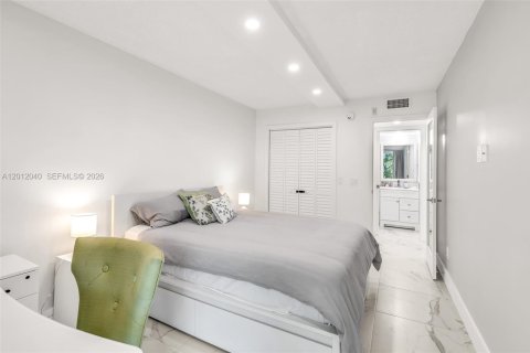 Condominio en alquiler en Deerfield Beach, Florida, 2 dormitorios, 79.9 m2 № 2075748 - foto 21