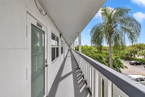 Condominio en alquiler en Deerfield Beach, Florida, 2 dormitorios, 79.9 m2 № 2075748 - foto 24