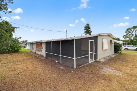 House in North Port, Florida 3 bedrooms, 105.44 sq.m. № 1904645 - photo 28