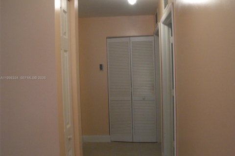 Casa en alquiler en Homestead, Florida, 3 dormitorios, 133.22 m2 № 2010803 - foto 3