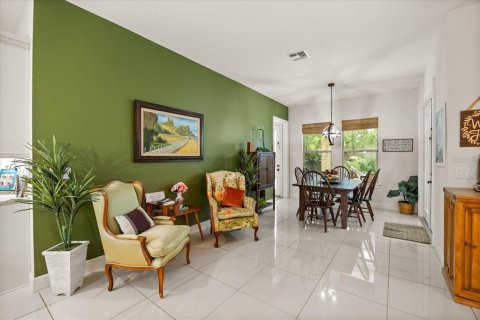 Casa en venta en Orlando, Florida, 6 dormitorios, 443.98 m2 № 1907412 - foto 14