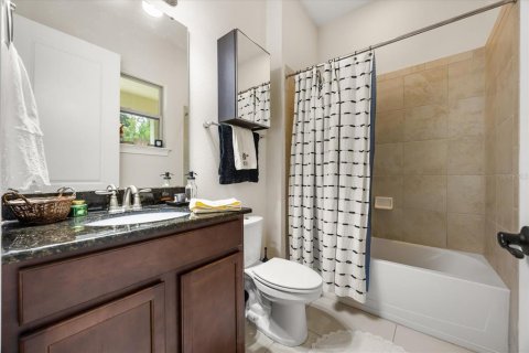 Casa en venta en Orlando, Florida, 6 dormitorios, 443.98 m2 № 1907412 - foto 18