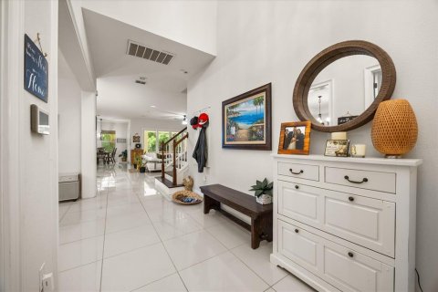 Casa en venta en Orlando, Florida, 6 dormitorios, 443.98 m2 № 1907412 - foto 4