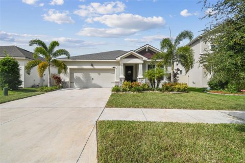 House in Riverview, Florida 3 bedrooms, 188.78 sq.m. № 1910375 - photo 2