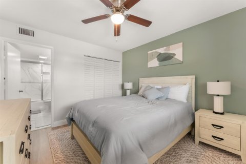 Condo in Delray Beach, Florida, 2 bedrooms  № 2174139 - photo 17