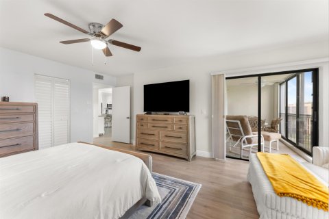 Condo in Delray Beach, Florida, 2 bedrooms  № 2174139 - photo 21