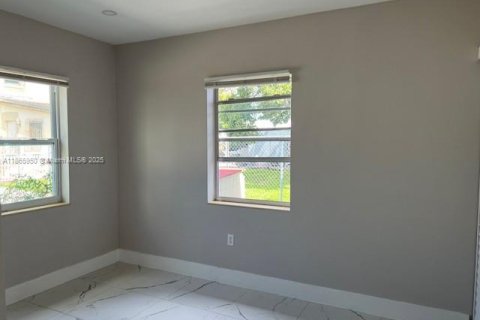 Apartment in Miami, Florida 2 bedrooms, 218.69 sq.m. № 1897141 - photo 23