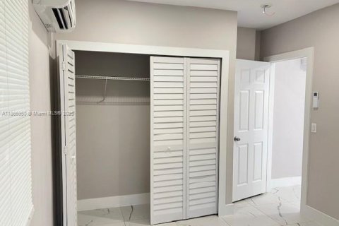 Apartment in Miami, Florida 2 bedrooms, 218.69 sq.m. № 1897141 - photo 18