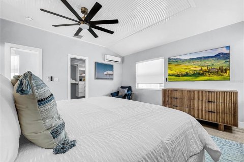 Casa en venta en Treasure Island, Florida, 3 dormitorios, 93.83 m2 № 2414892 - foto 30