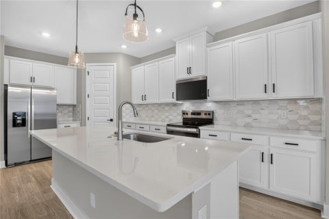 Villa ou maison à louer à Daytona Beach, Floride: 4 chambres, 203.46 m2 № 2417009 - photo 7