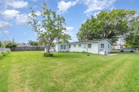 House in Daytona Beach, Florida 3 bedrooms, 133.13 sq.m. № 1801580 - photo 28