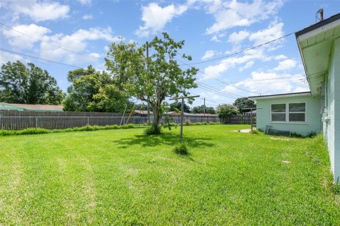 House in Daytona Beach, Florida 3 bedrooms, 133.13 sq.m. № 1801580 - photo 30