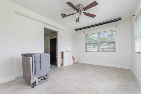 House in Daytona Beach, Florida 3 bedrooms, 133.13 sq.m. № 1801580 - photo 23