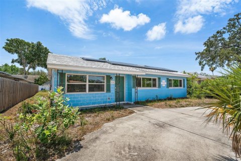Casa en alquiler en Gulfport, Florida, 4 dormitorios, 153.01 m2 № 1757595 - foto 3