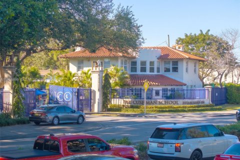 Casa en venta en Miami, Florida, 3 dormitorios, 130.81 m2 № 2033935 - foto 24