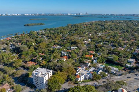 Casa en venta en Miami, Florida, 3 dormitorios, 130.81 m2 № 2033935 - foto 22