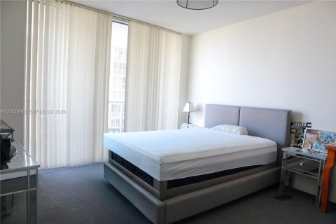 Купить кондоминиум в Майами, Флорида 1 спальня, 73.49м2, № 2286141 - фото 19